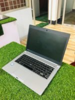 Toshiba Portege Z30-C Core i5 6th Gen 8GB RAM Laptop - Image 3